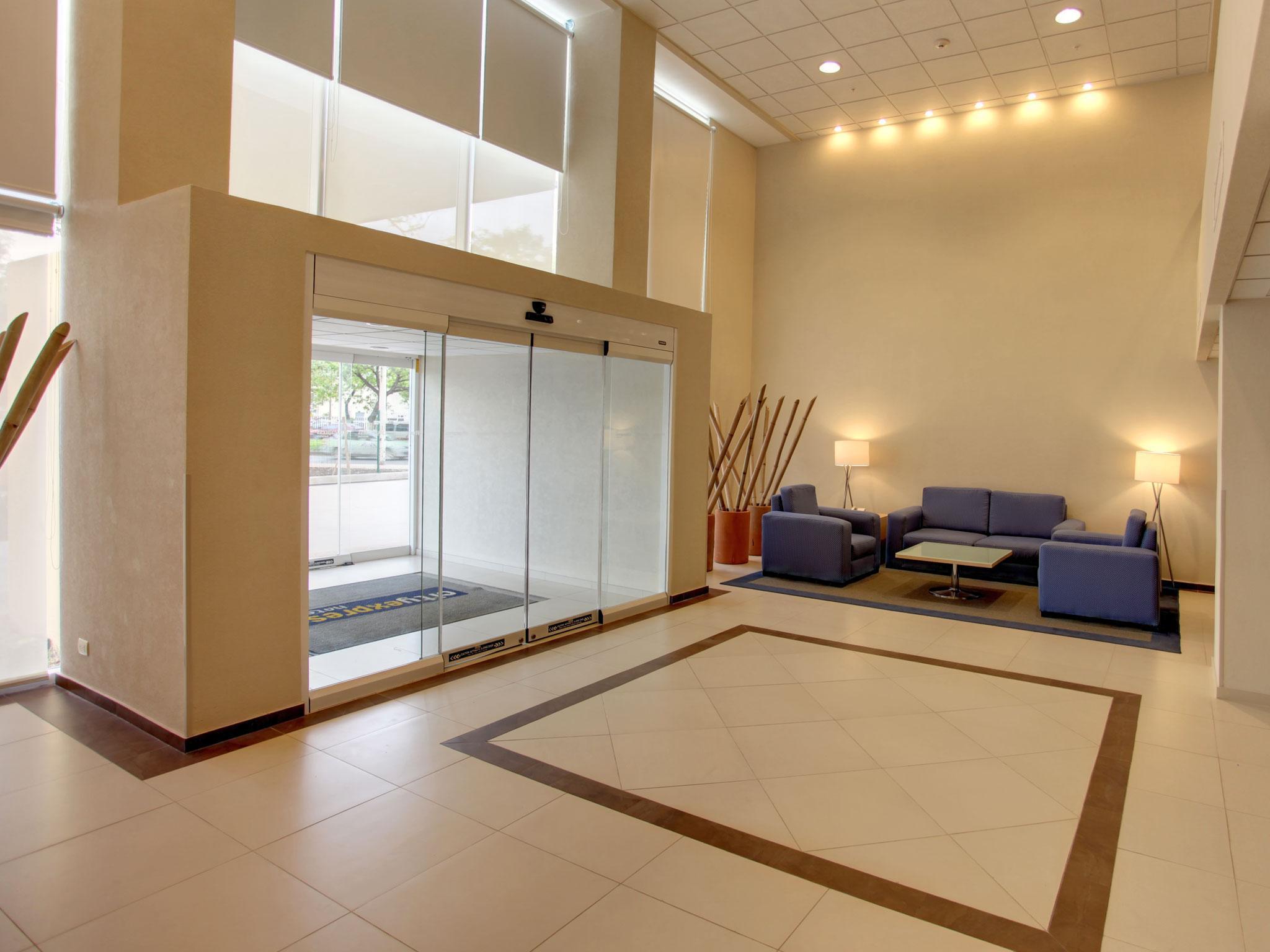 City Express Junior By Marriott Villahermosa Luaran gambar